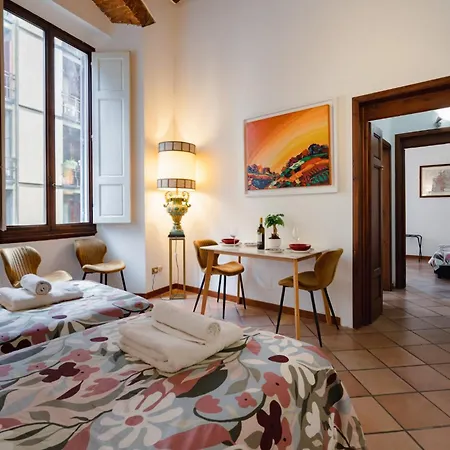 Old Town David's Flat