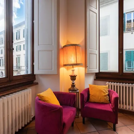 Old Town David's Flat Apartman *